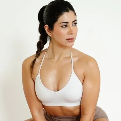 المتابعة الأسبوعية مع Gains by Lily: ماذا ترسلين؟